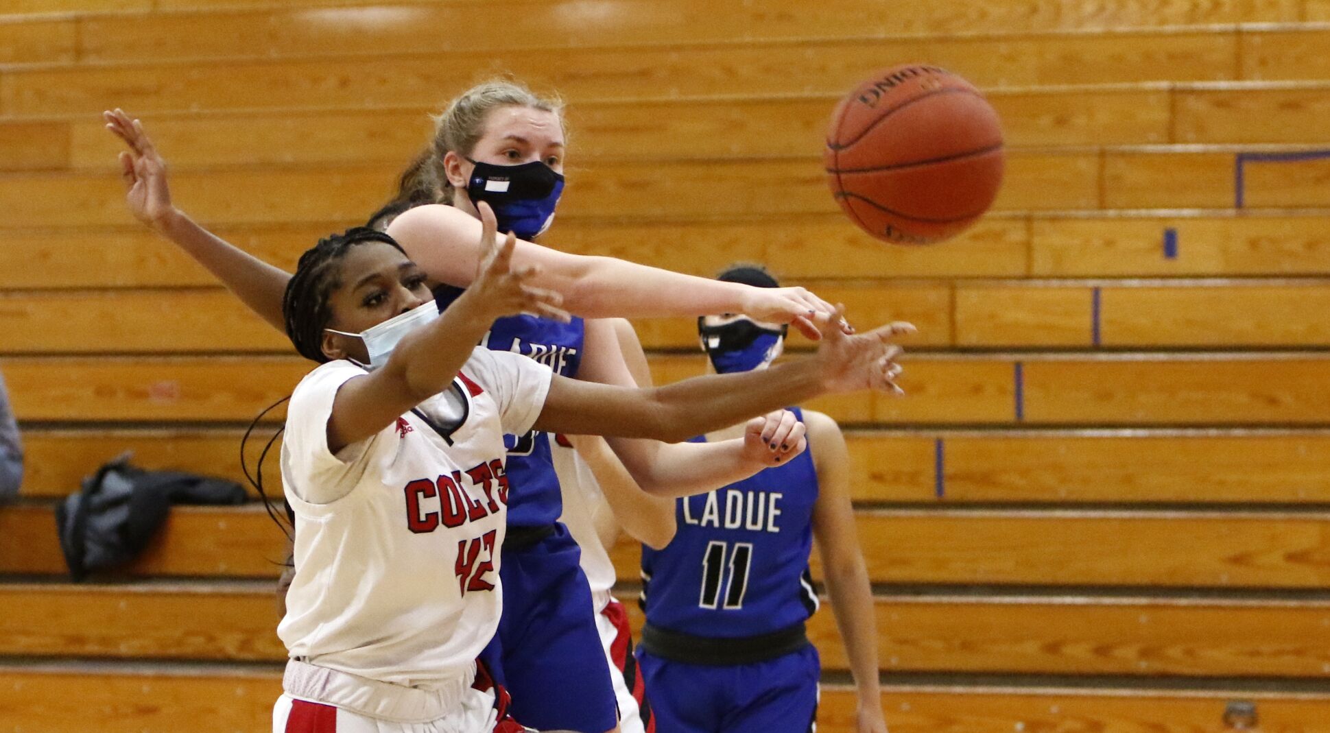 Ladue 44, Parkway Central 35